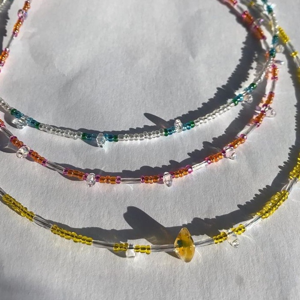 Colorful trend chokers